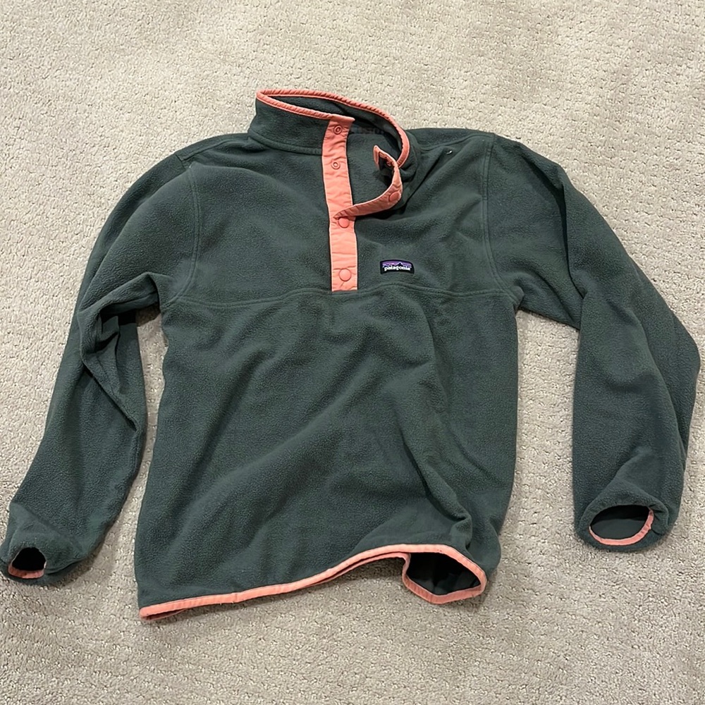 Kids Patagonia pullover